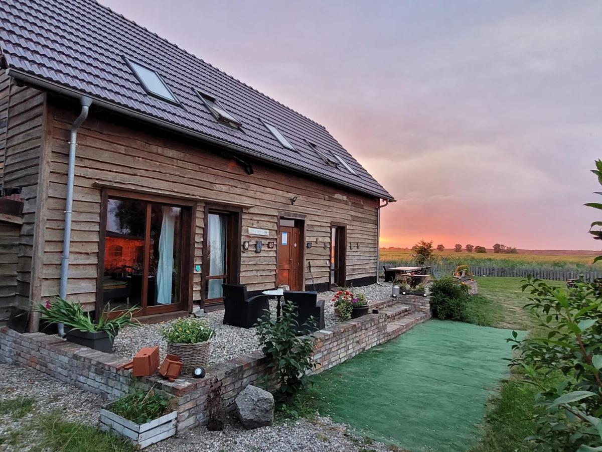 Dom Goscinny Ptaszarnia - Natura-Free Parking Свіноуйсьце Екстер'єр фото